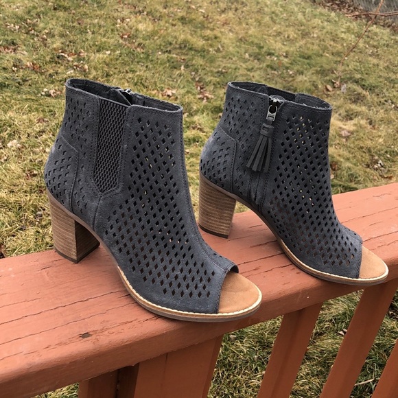 Toms Shoes - TOMS PEEP TOE BOOTIES